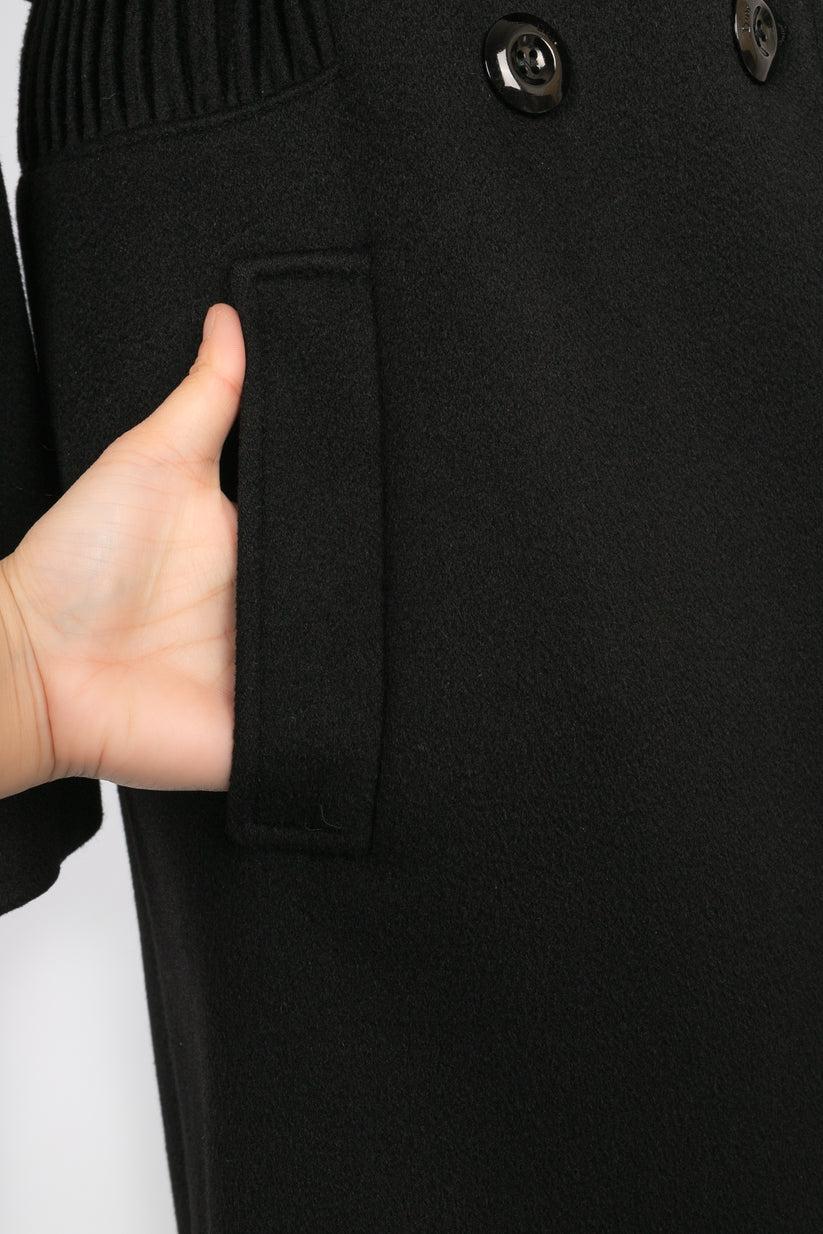 Manteau Dior en cachemire noir doublé de soie, 2007 en vente 2