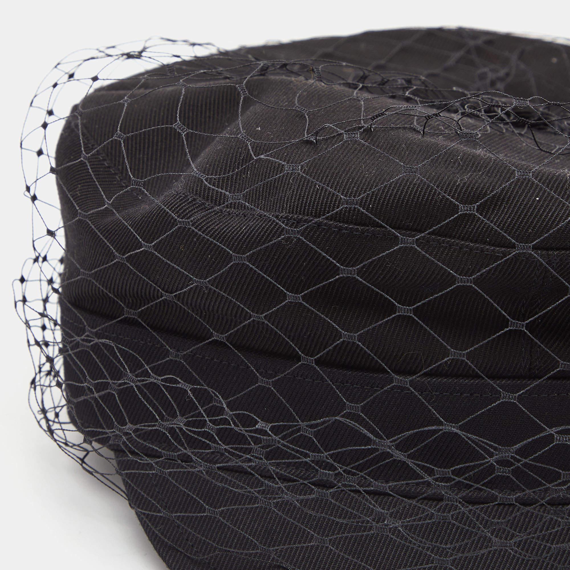 Dior Black Cotton Arty Mesh Veil Newsboy Cap Size 58 In Good Condition In Dubai, Al Qouz 2