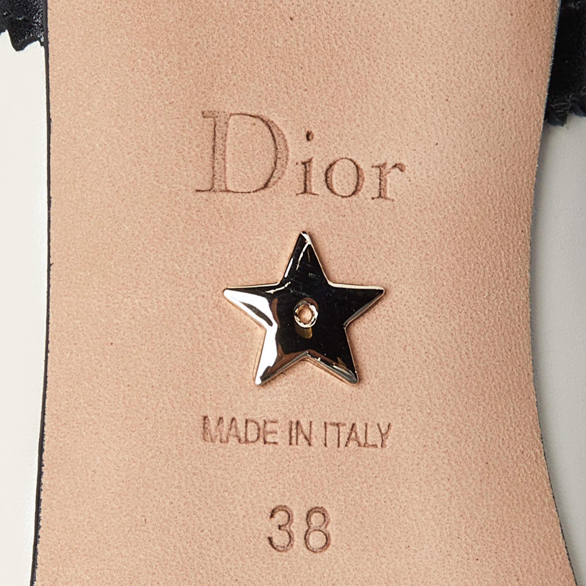 Dior Black/Cream Leather Mary Jane Pumps Size 38 4