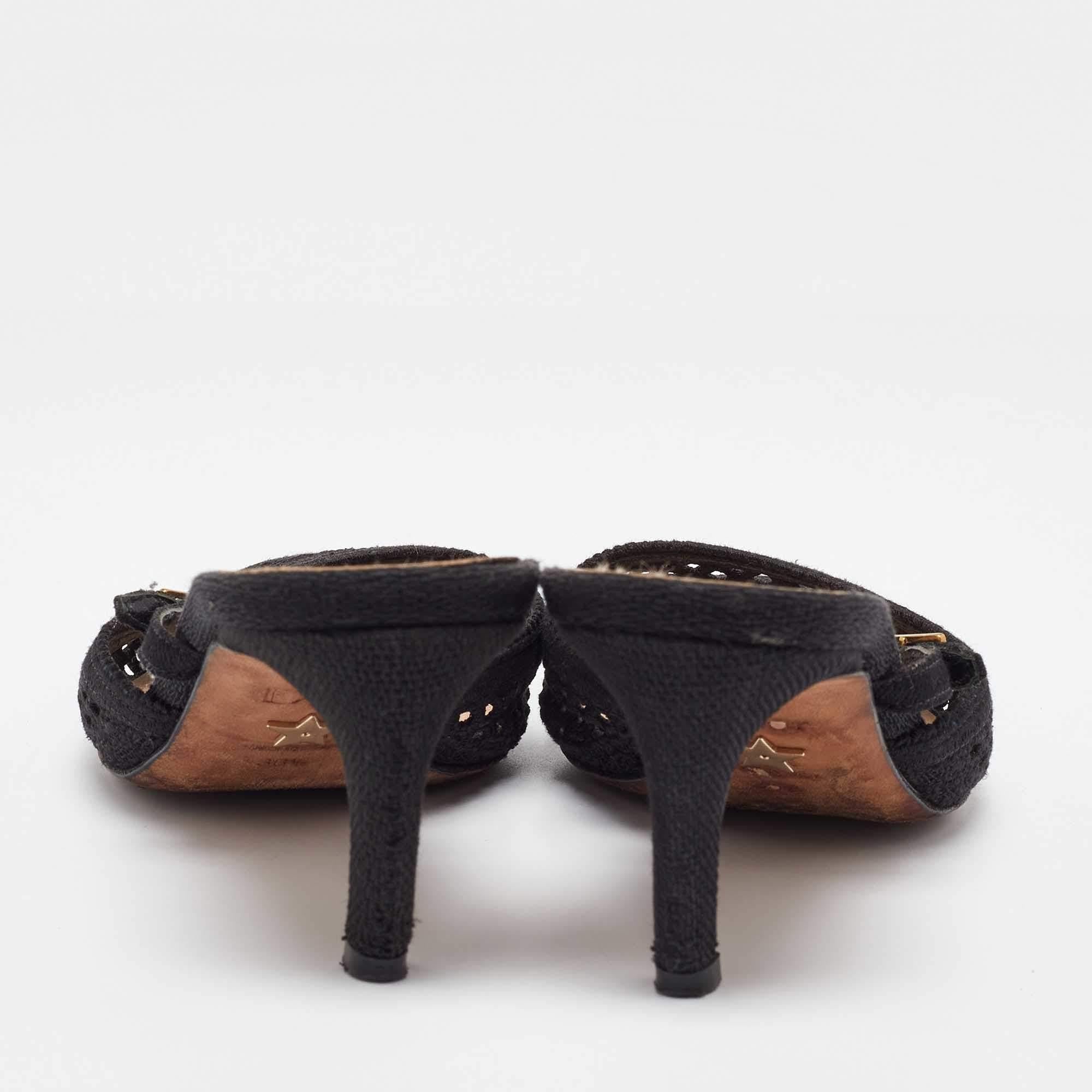 Dior Black Fabric Dior Capture Mules Size 38.5 For Sale 1