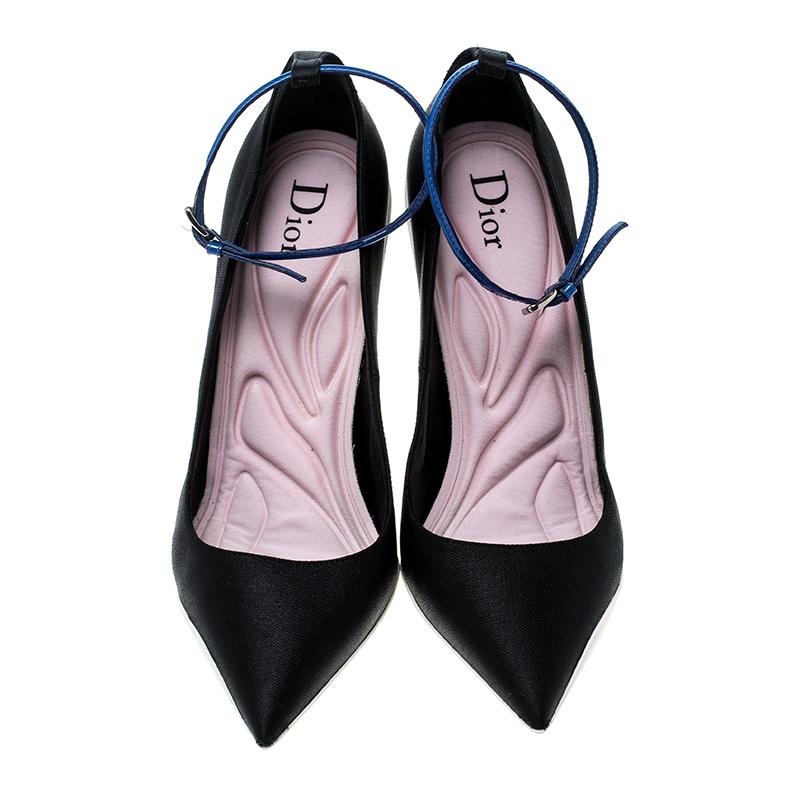 Dior Black Fabric Pointed Toe Ankle Strap Pumps Size 37 In Good Condition In Dubai, Al Qouz 2
