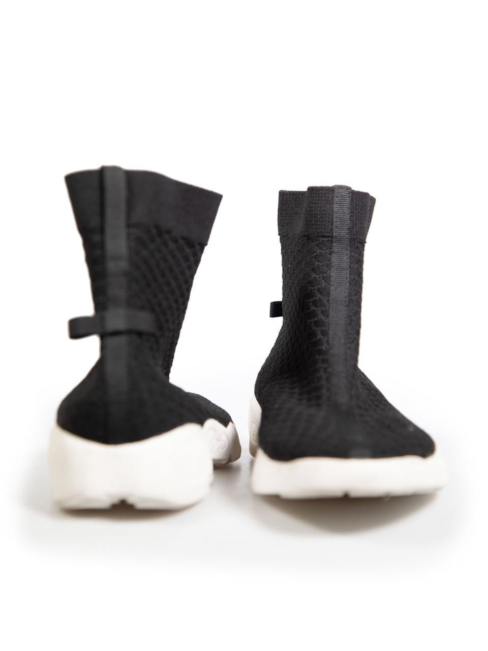 Dior Black Fusion Technical Knit Trainers Size IT 39 In Good Condition For Sale In London, GB