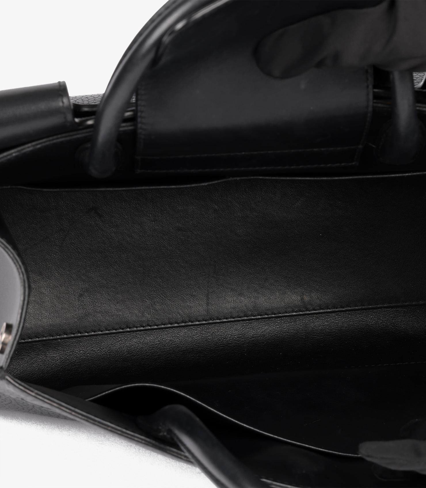 Dior Black Grained Calfskin Leather Diorever Flap Tote en vente 8