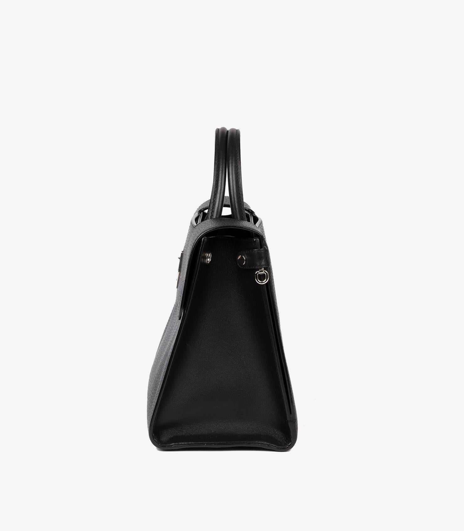 Dior Black Calfskin Grained Leather Diorever Flap Tote en vente 1