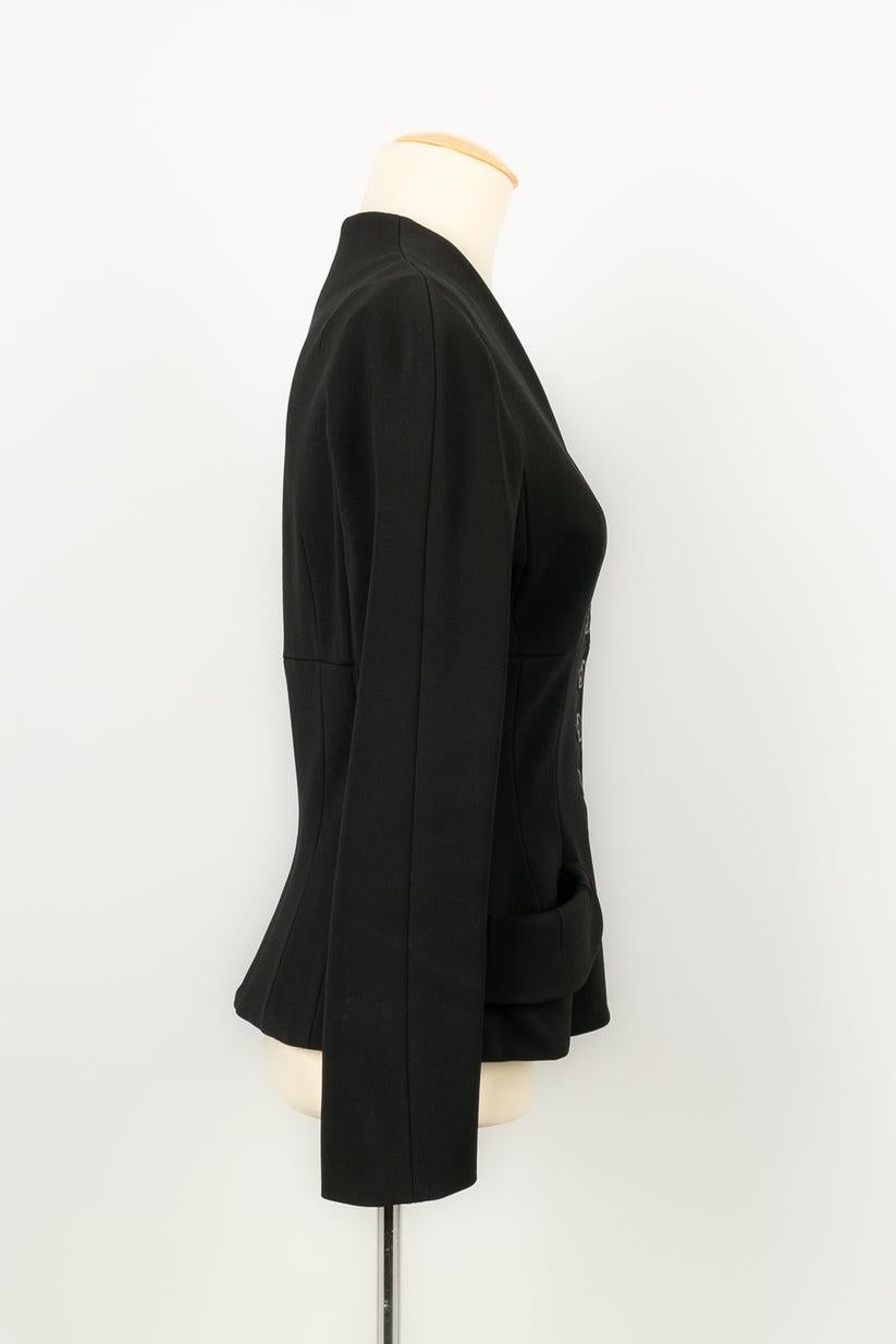 Dior - (Made in France) Black jacket, size 40FR.

Additional information: 
Dimensions: Shoulder width: 41 cm, Chest: 43 cm, Sleeve length: 54 cm, Length: 60 cm
Condition: Very good condition
Seller Ref number: FV96