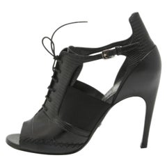 Dior Stivali in pelle nera e lucertola in rilievo misura 38,5