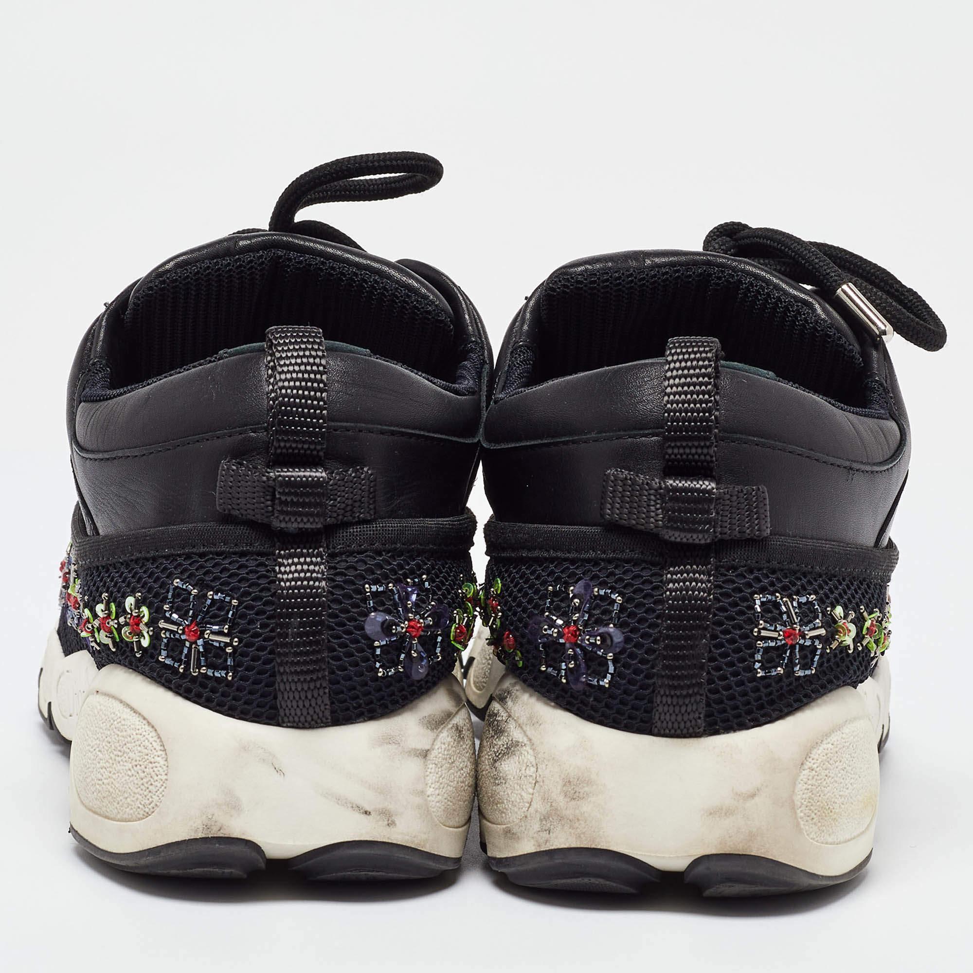 Dior Black Leather and Mesh Beads Embellished Low Top Sneakers Size 42 For Sale 1