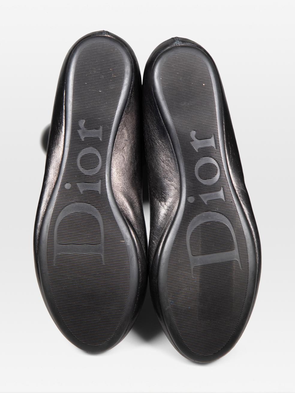 Dior Stivali al ginocchio in pelle nera CD Taglia IT 38.5 In condizioni buone in vendita a London, GB
