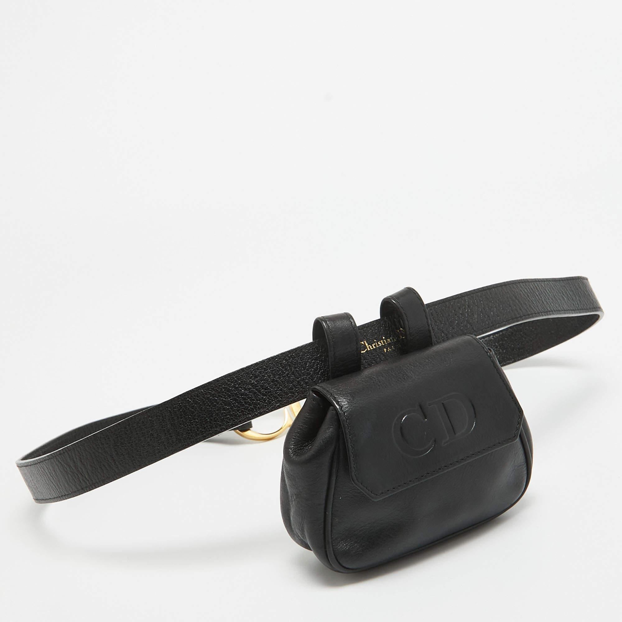 Dior Black Leather CD Logo Mini Belt Bag In Good Condition In Dubai, Al Qouz 2