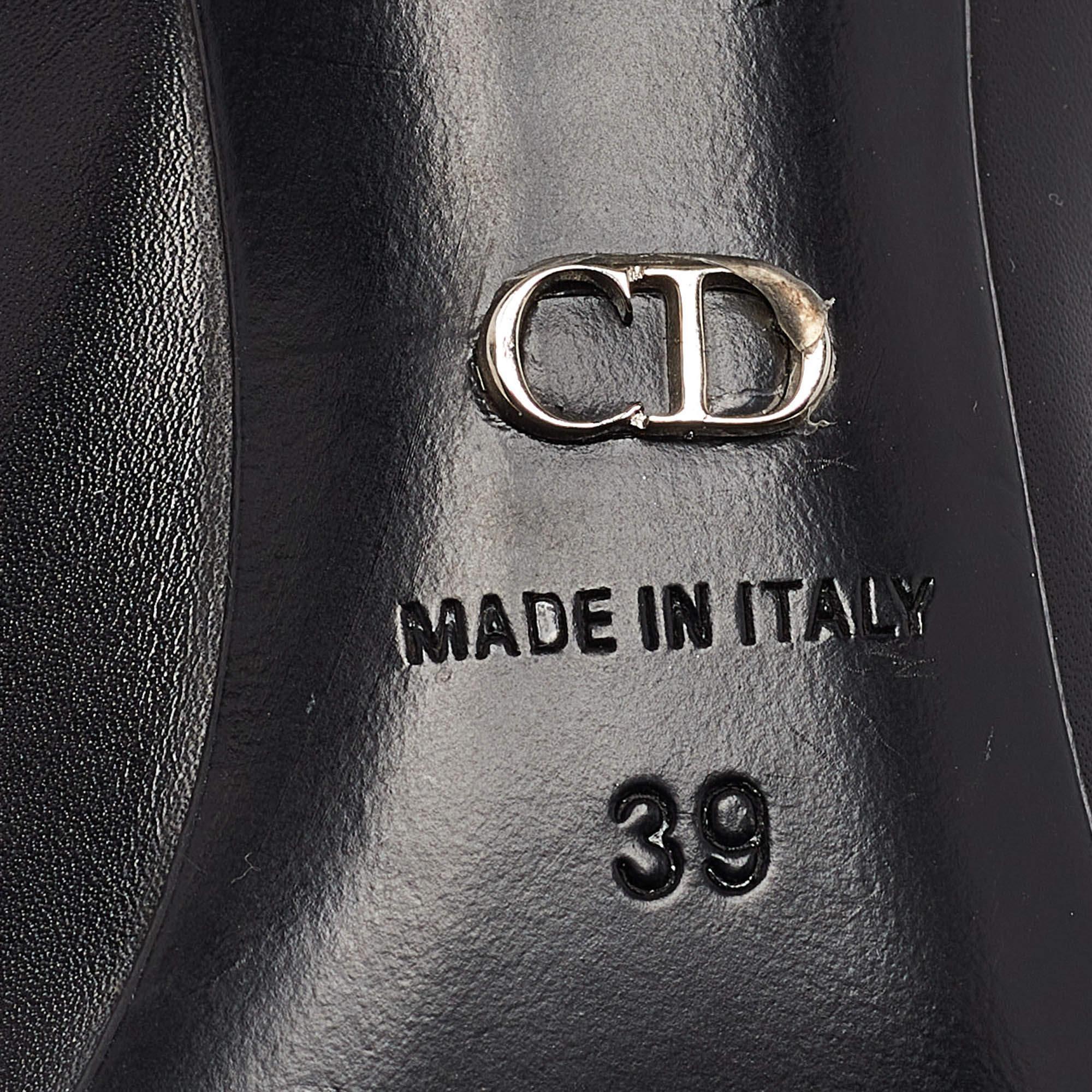 Dior, pelle nera, Pumps a punta Cherie, taglia 39 2