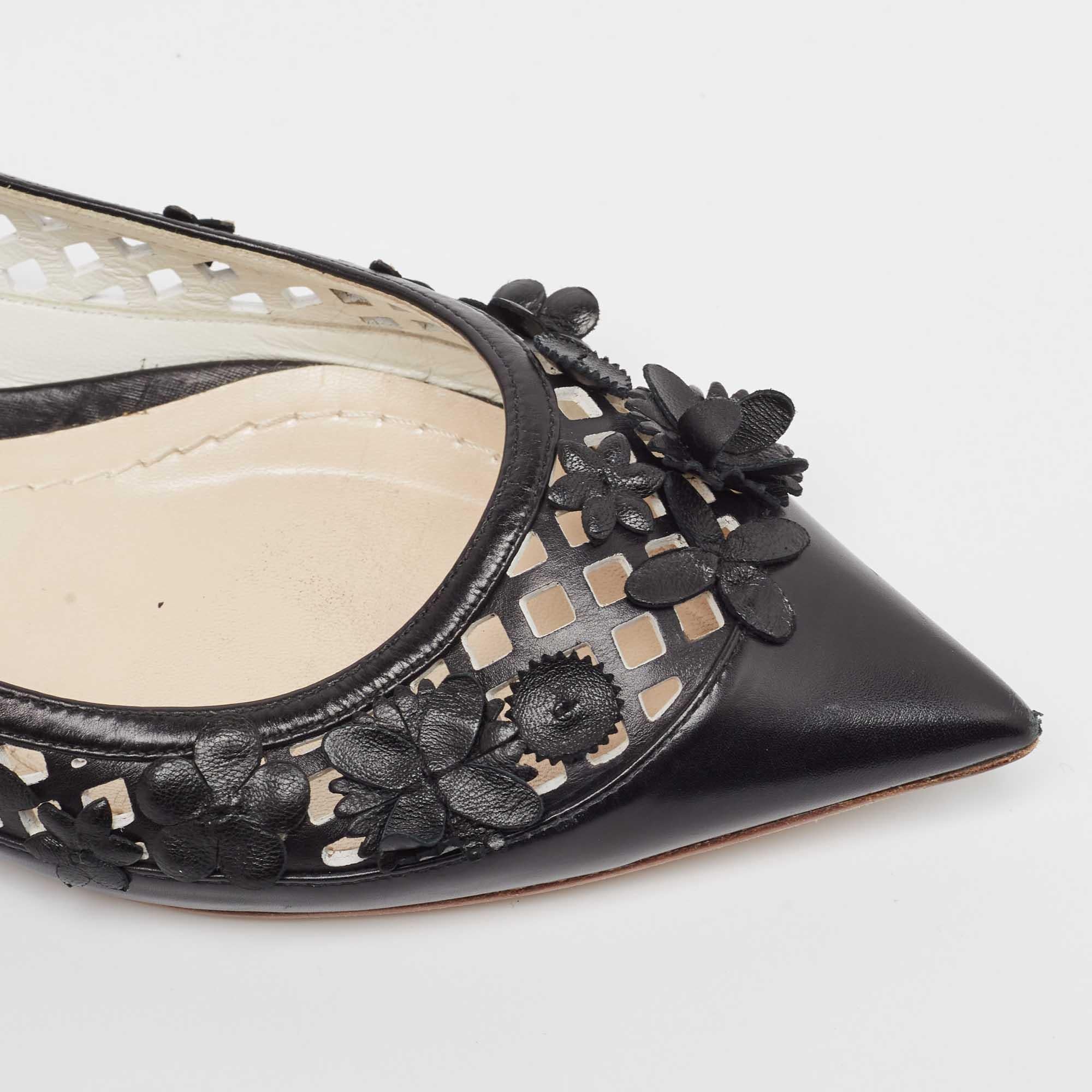 Bailarinas de cuero negro con apliques florales recortados Dior Talla 37 en venta 2