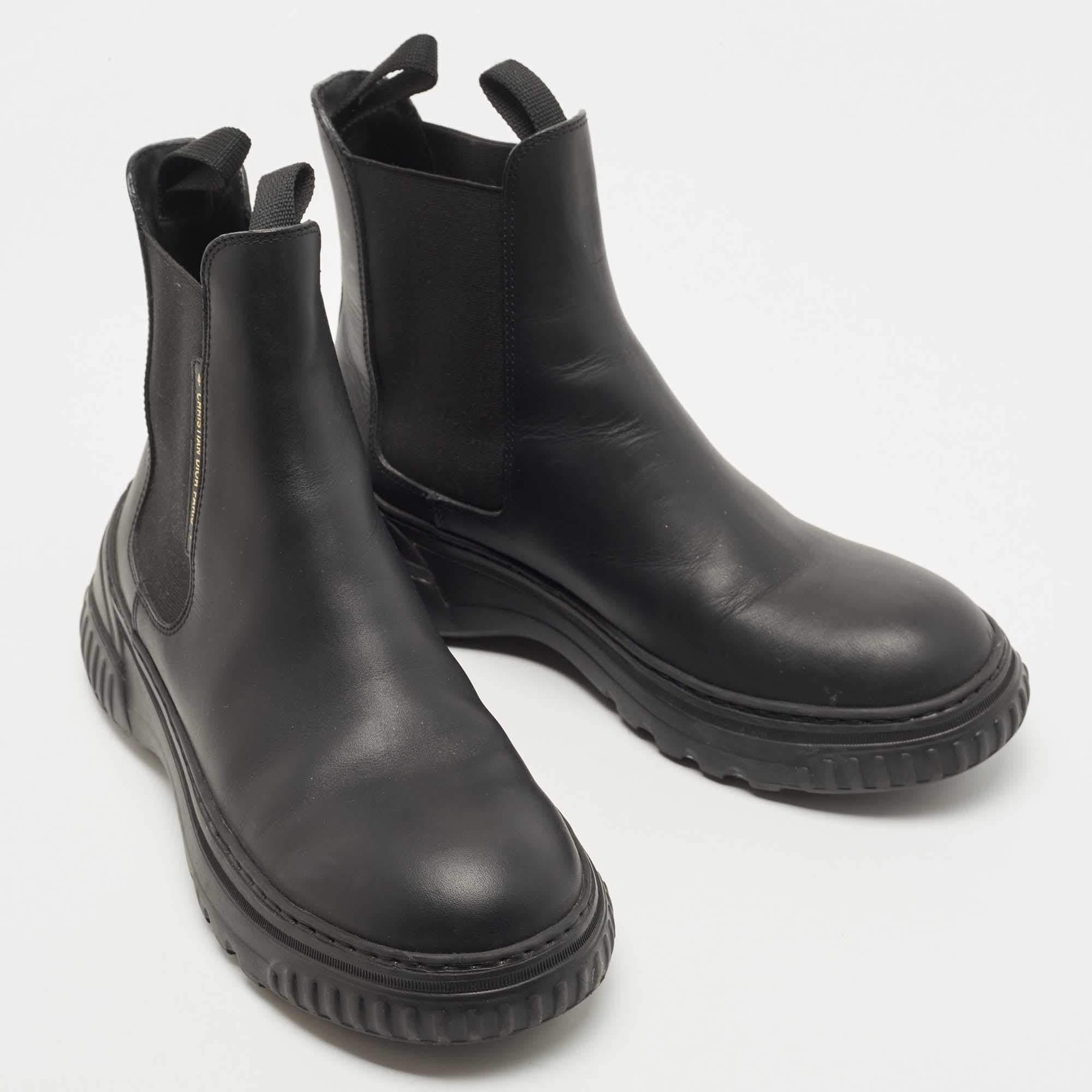 Dior Black Leather D-Racer Ankle Boots Size 38 In Good Condition In Dubai, Al Qouz 2