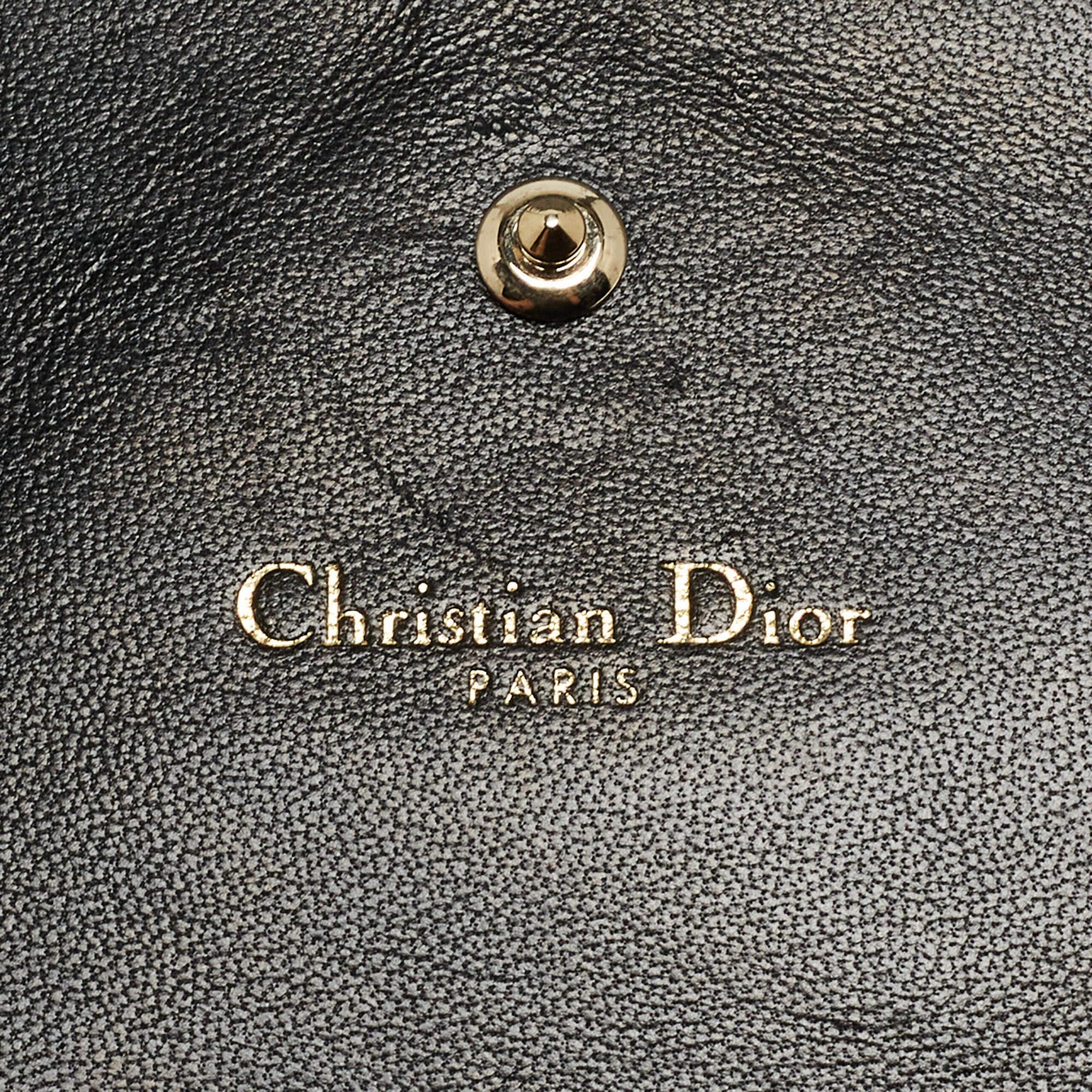 Dior Black Leather Diorama Wallet For Sale 5