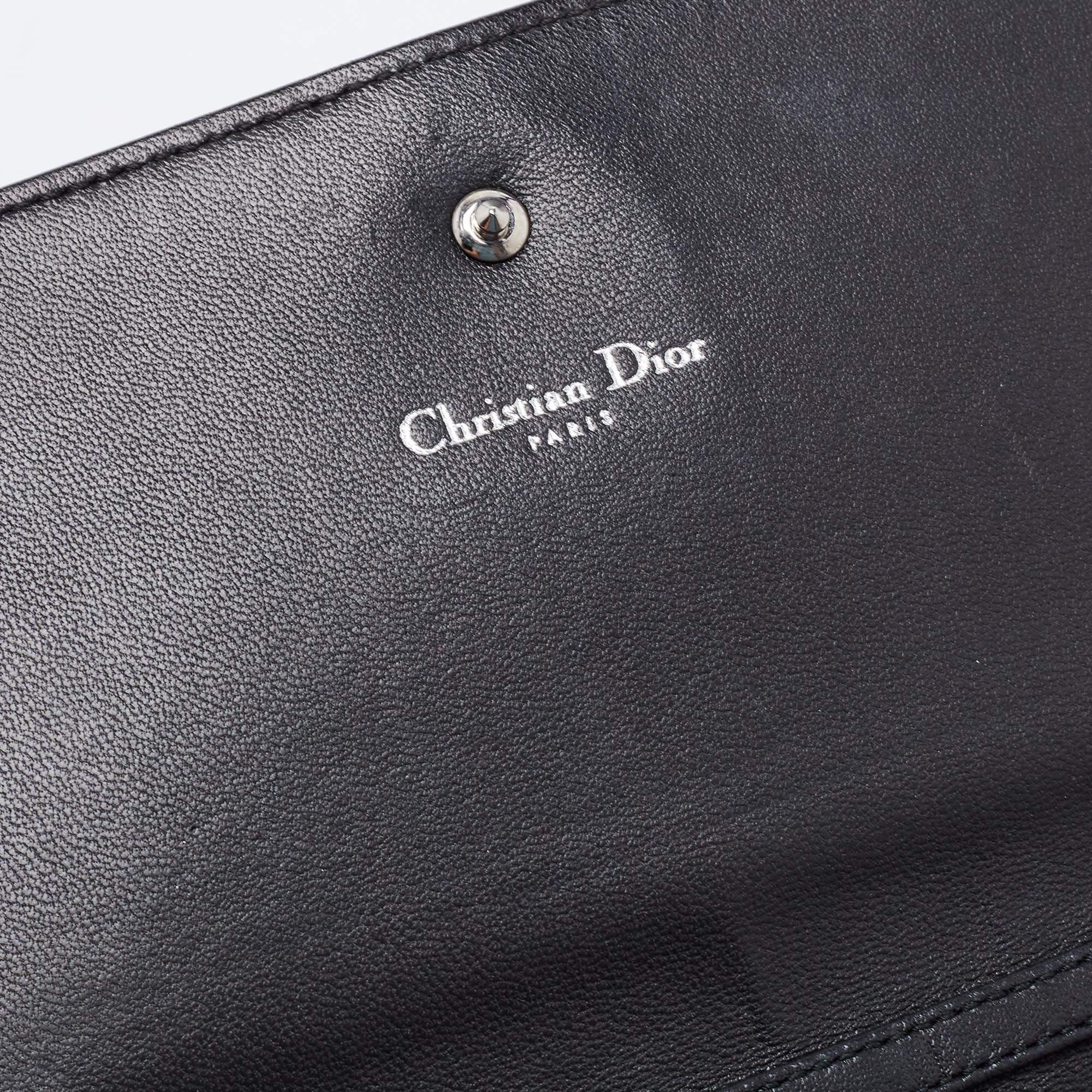 Dior Black Leather Diorama Wallet on Chain 6