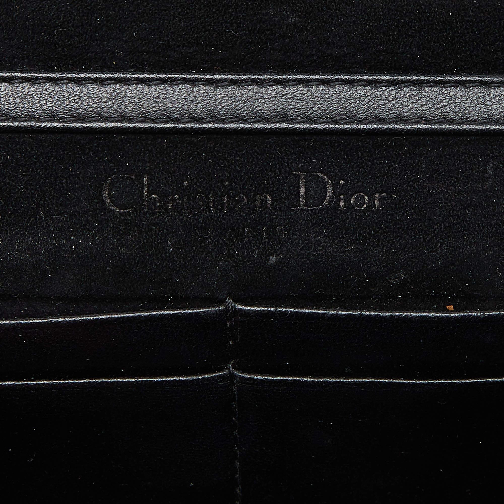 Dior Black Leather Diorama Wallet on Chain For Sale 7