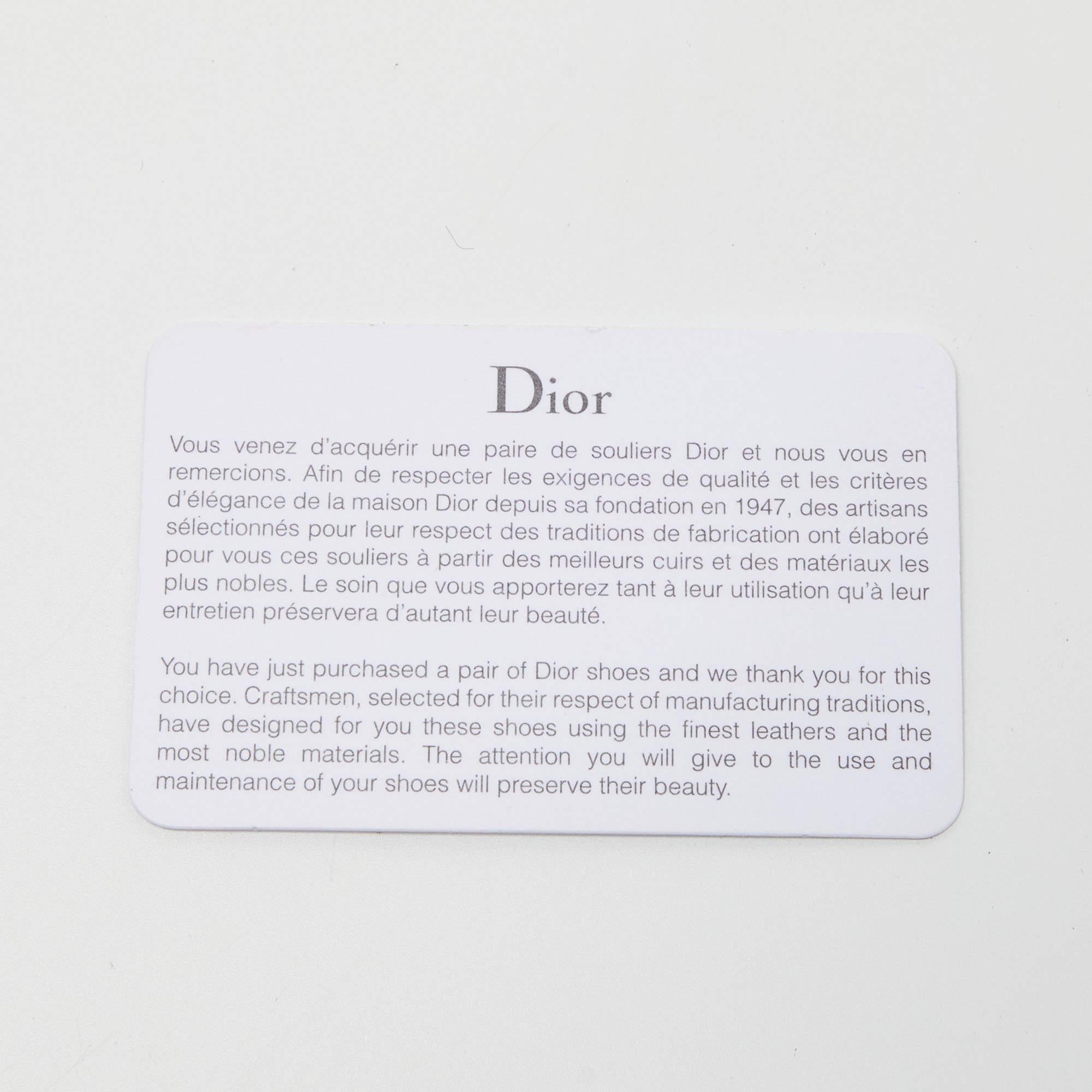Dior Black Leather Diorama Wallet on Chain For Sale 5
