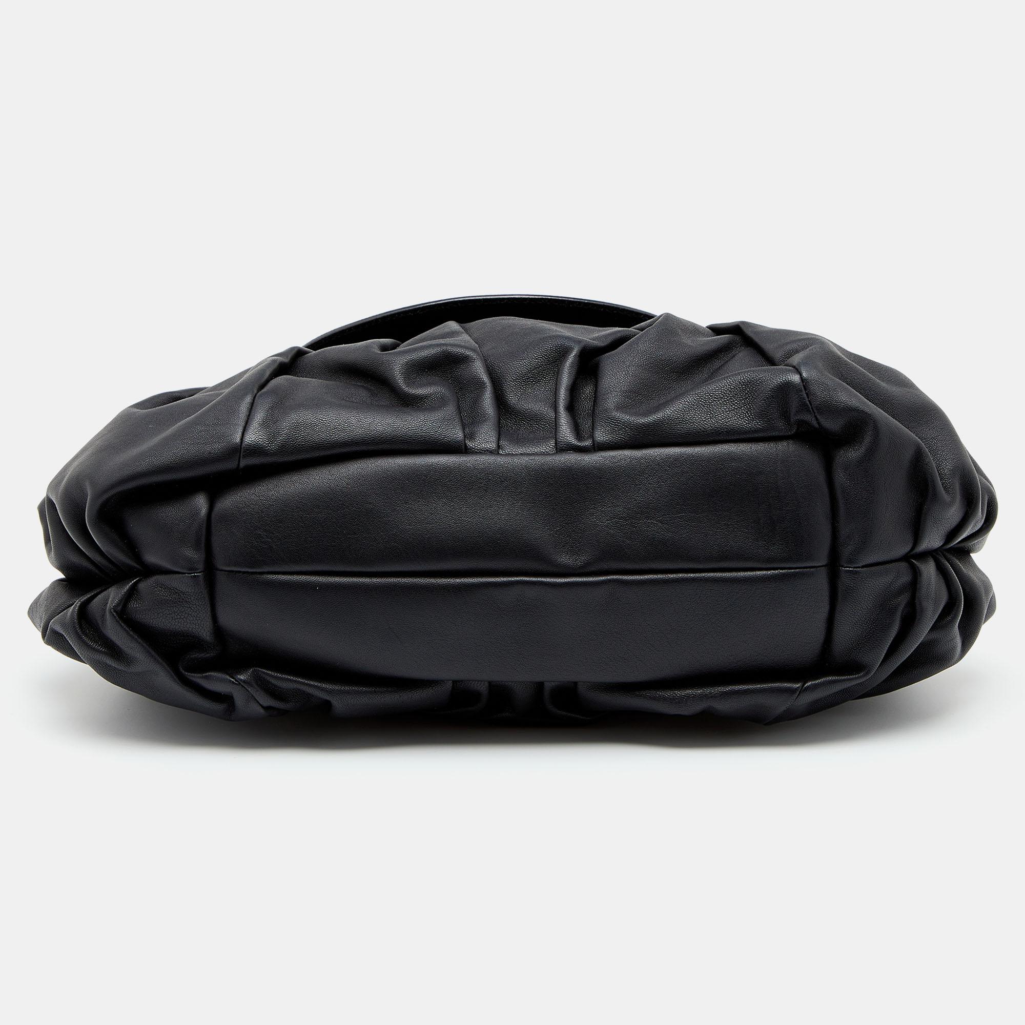 Dior Black Leather Jazz Club Shoulder Bag In Good Condition In Dubai, Al Qouz 2