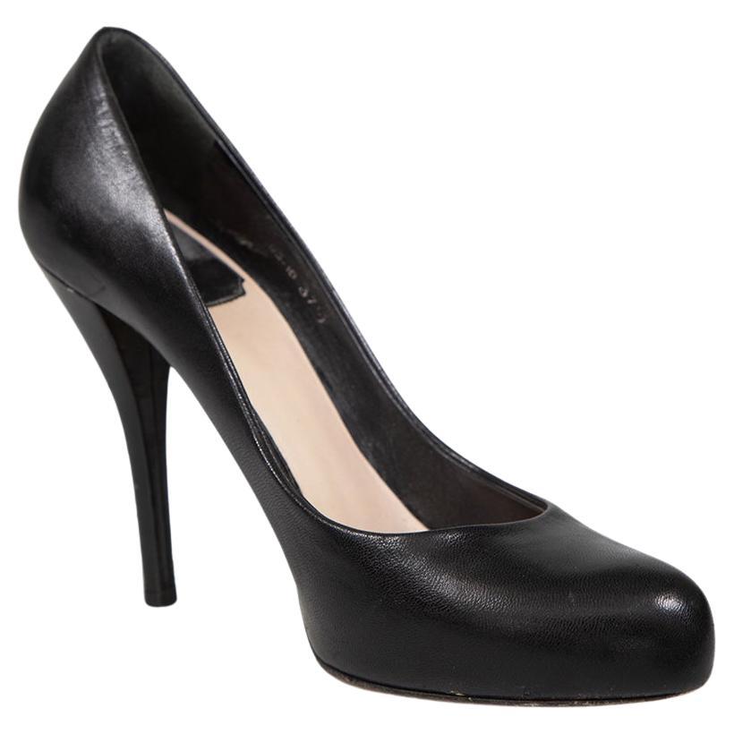 Dior Pumps in pelle nera con logo hardware misura IT 37,5