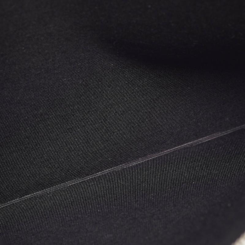 Dior Slim Pouch aus schwarzem Leder mit Logo (Schwarz)