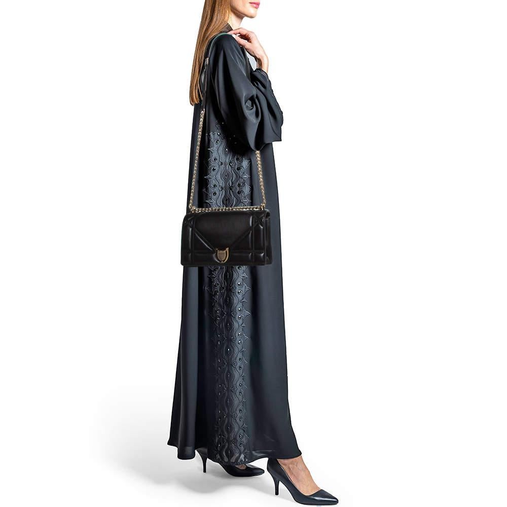 Designer bags are ideal companions for ample occasions Here we have a fashion meets functionality piece crafted with precision. It has been equipped with a well sized interior that can easily fit all your essentials.