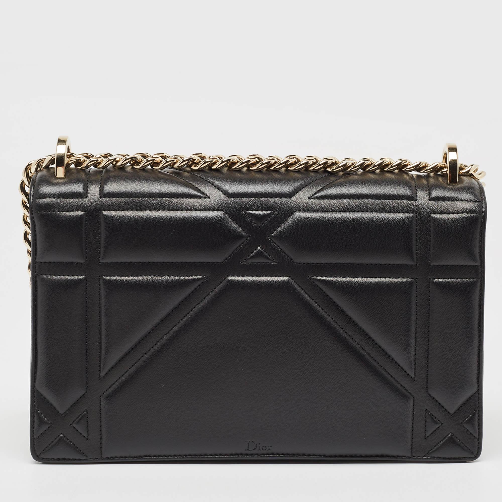 Women's Dior Black Leather Medium Diorama Flap Shoulder Bag