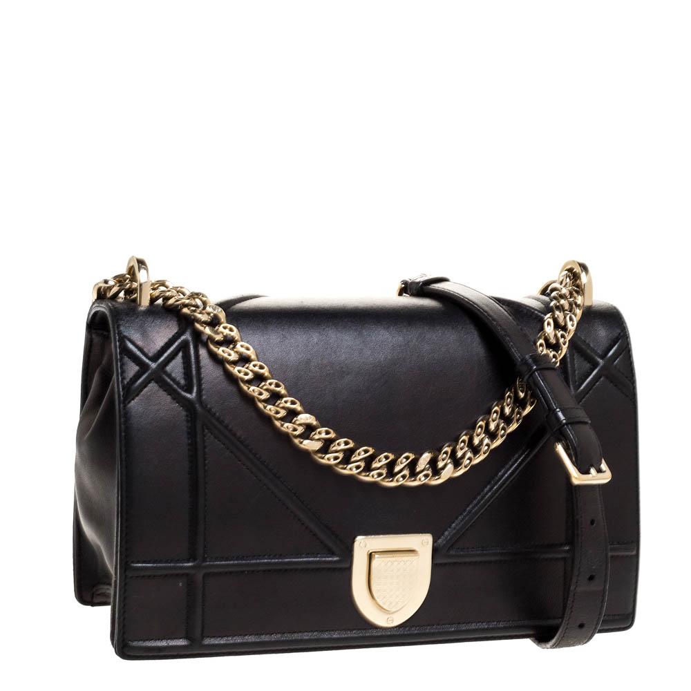 Women's Dior Black Leather Medium Diorama Flap Shoulder Bag
