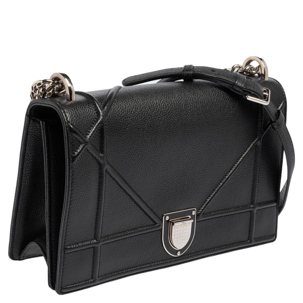 Women's Dior Black Leather Medium Diorama Flap Shoulder Bag