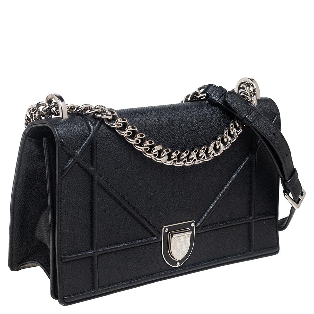Dior Black Leather Medium Diorama Shoulder Bag In Good Condition In Dubai, Al Qouz 2