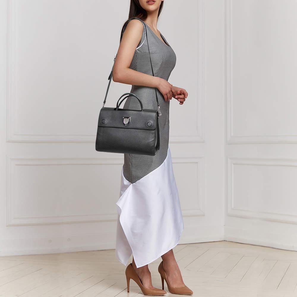 Dior Black Leather Medium Diorever Bag In Good Condition In Dubai, Al Qouz 2