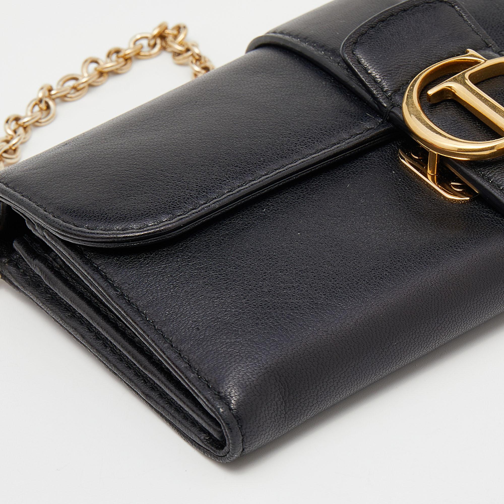 Dior Black Leather Montaigne 30 Wallet on Chain 4
