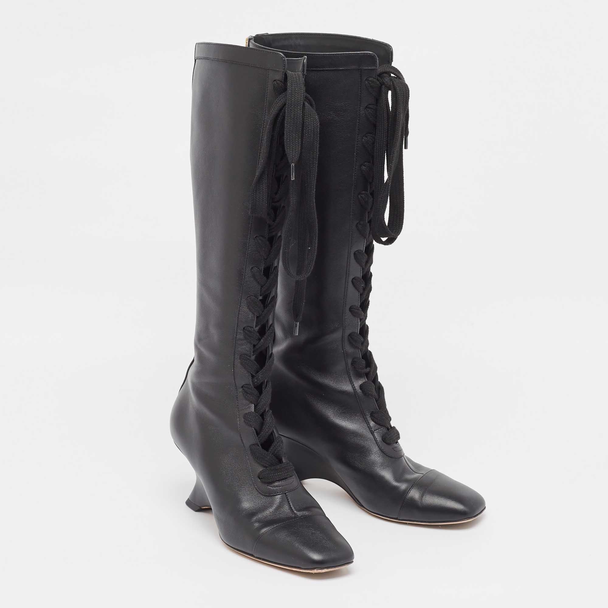 Dior Black Leather Naughtily-D Wedge Boots Size 39 In Good Condition For Sale In Dubai, Al Qouz 2