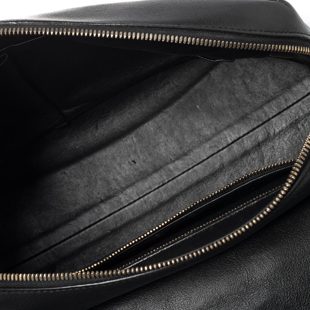 Borsa Dior New Lock Top Handle in pelle nera 2