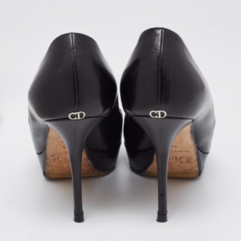 Dior Schwarze Plateau-Pumps aus Leder Größe 36 im Angebot 2
