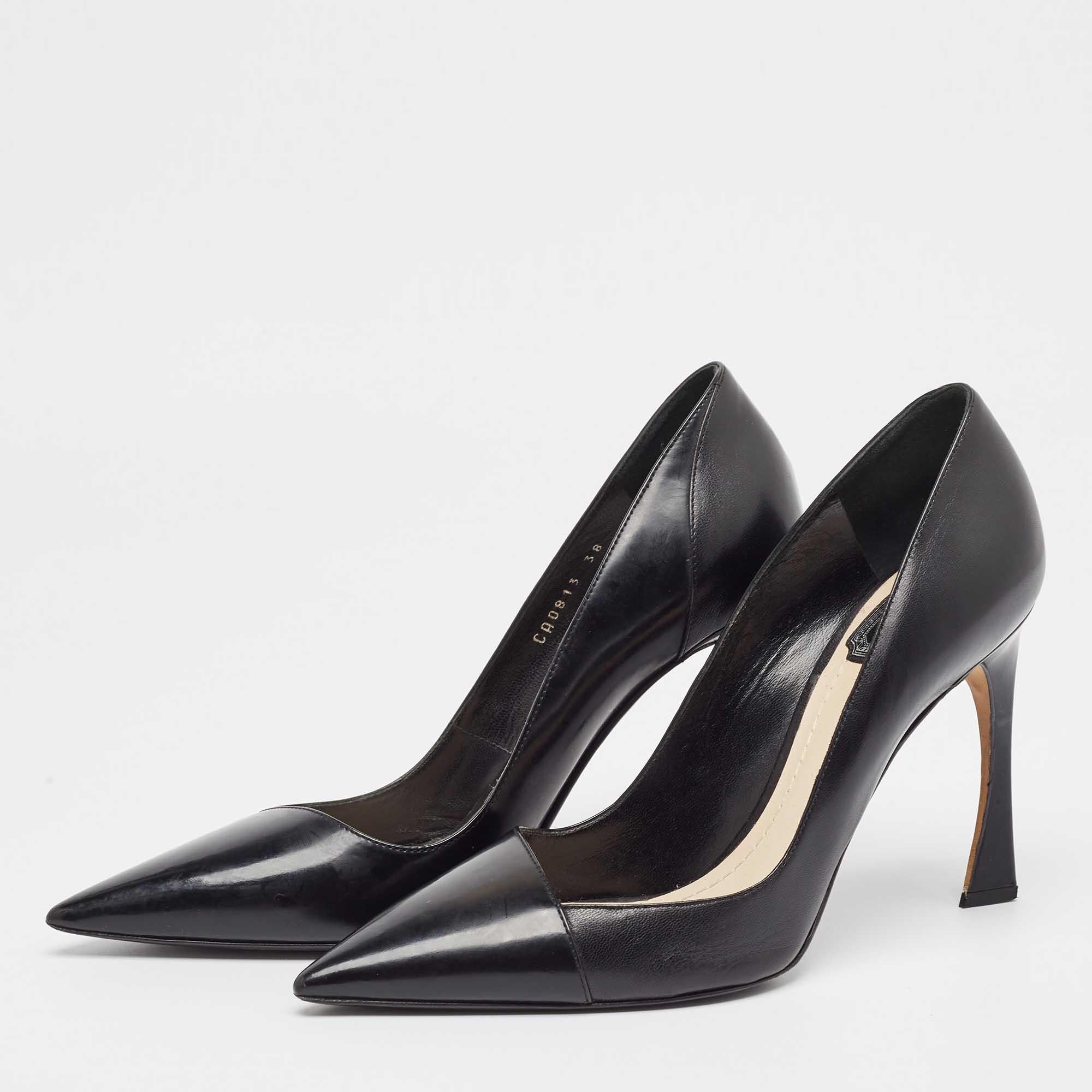 Make a chic style statement with these designer pumps. They showcase sturdy heels and durable soles, perfect for your fashionable outings!