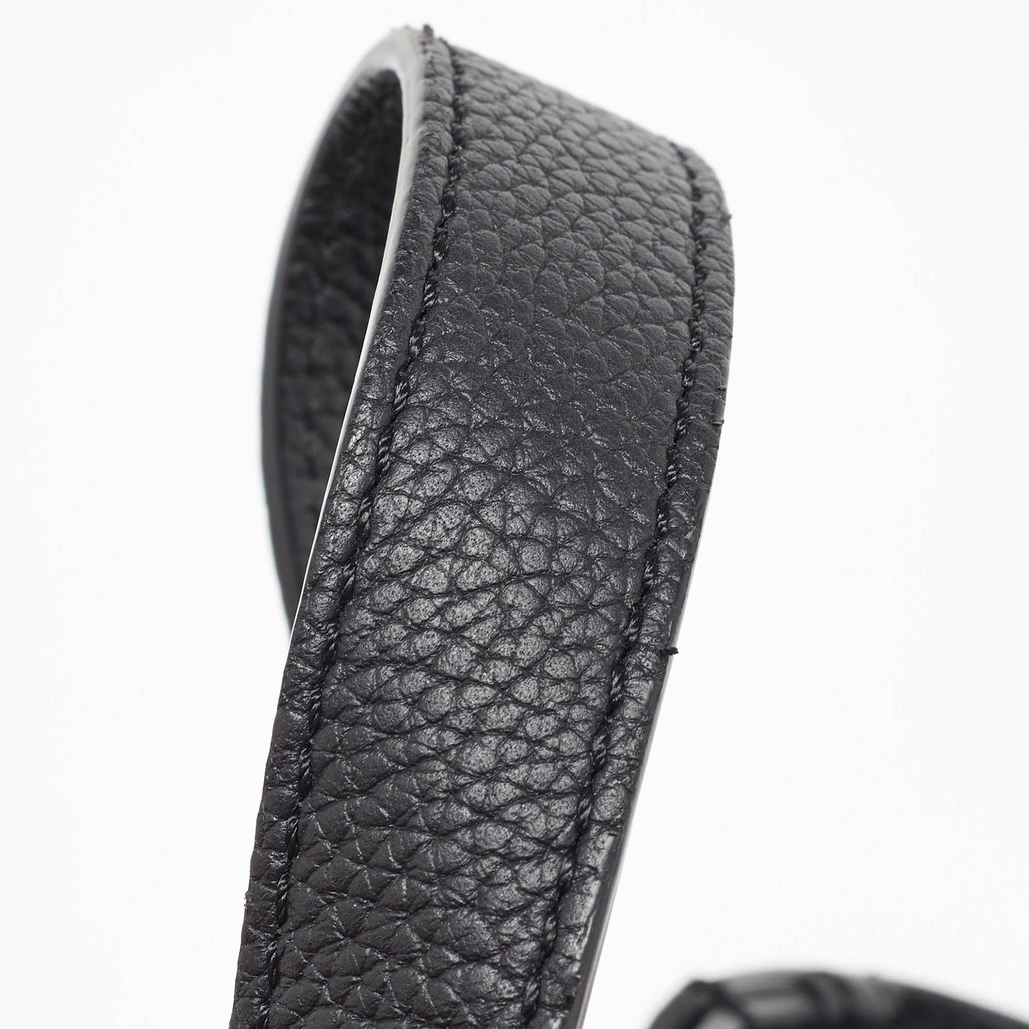 Tote Dior in pelle nera con sella in vendita 1