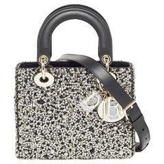 Dior Kleine Lady Dior Tote aus schwarzem Leder mit Pailletten und Kristallverzierung