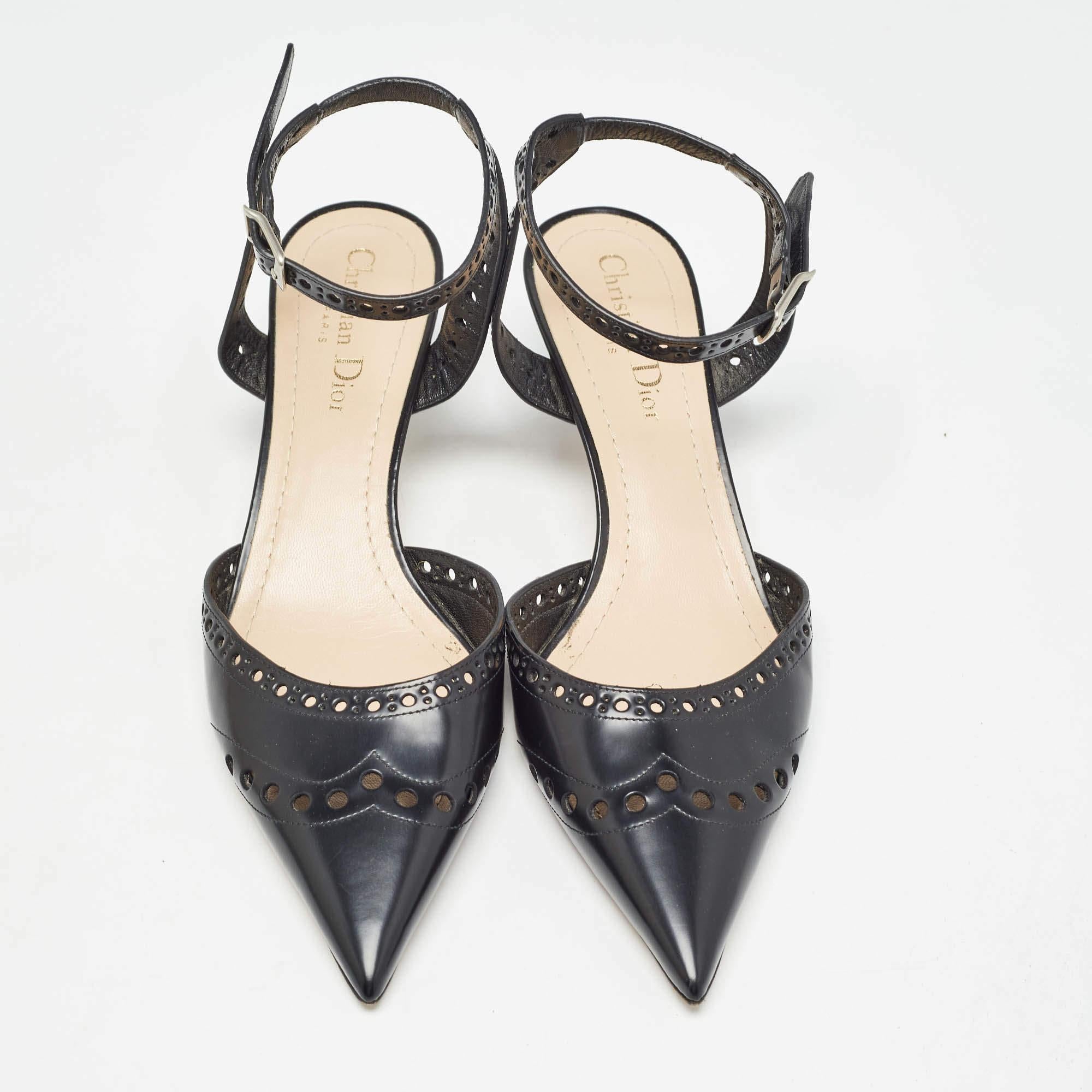 Dior Black Leather Slingback Pumps Size 37.5 In Good Condition In Dubai, Al Qouz 2