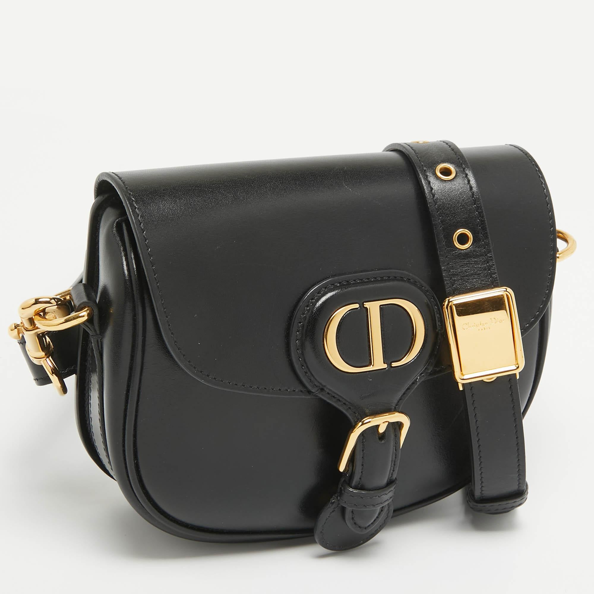 Dior Black Leather Small Bobby Bag In Good Condition In Dubai, Al Qouz 2