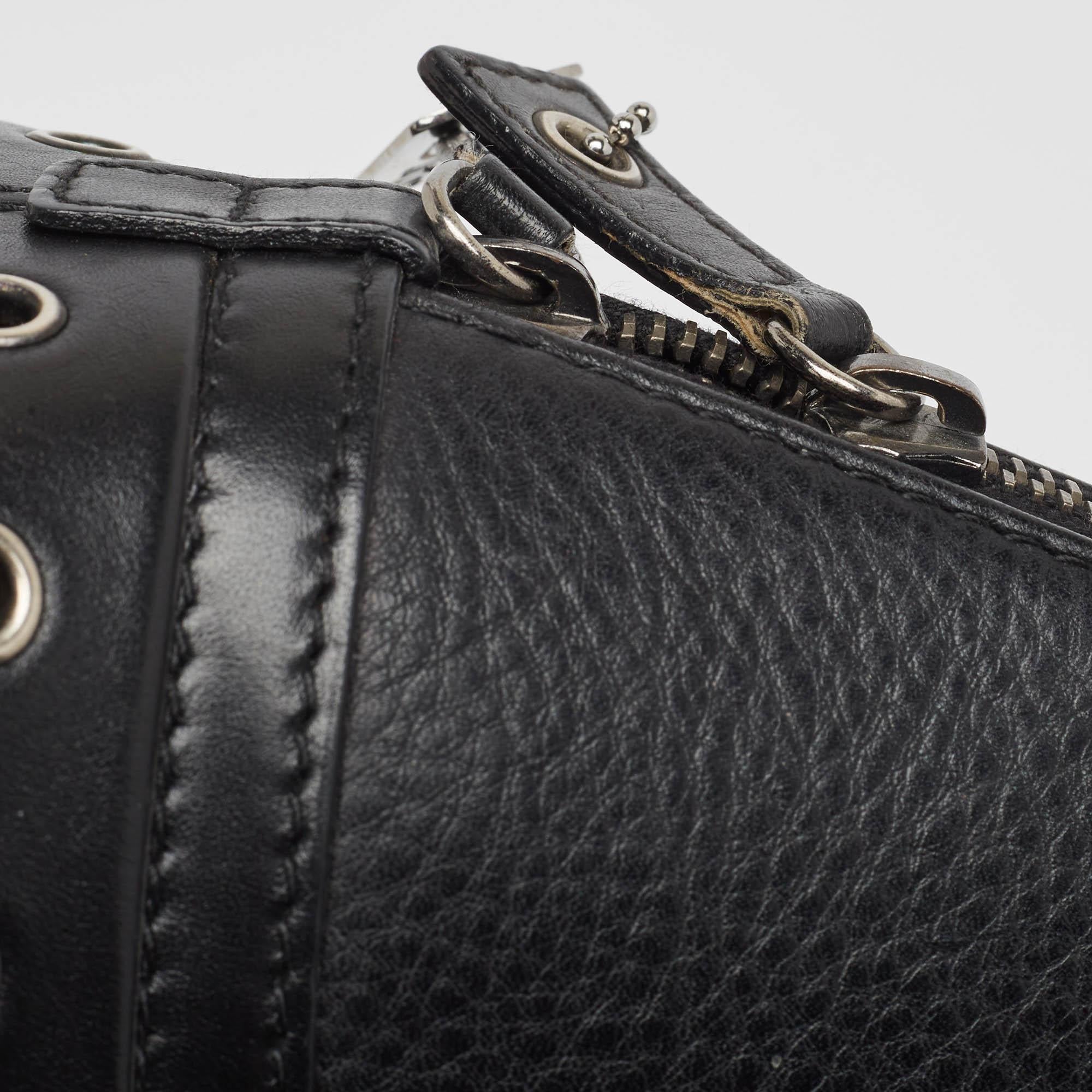 Dior Street Chic Umhängetasche aus schwarzem Leder im Angebot 6