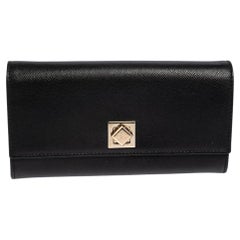 Dior Black Leather Turn Me Dior Continental Wallet