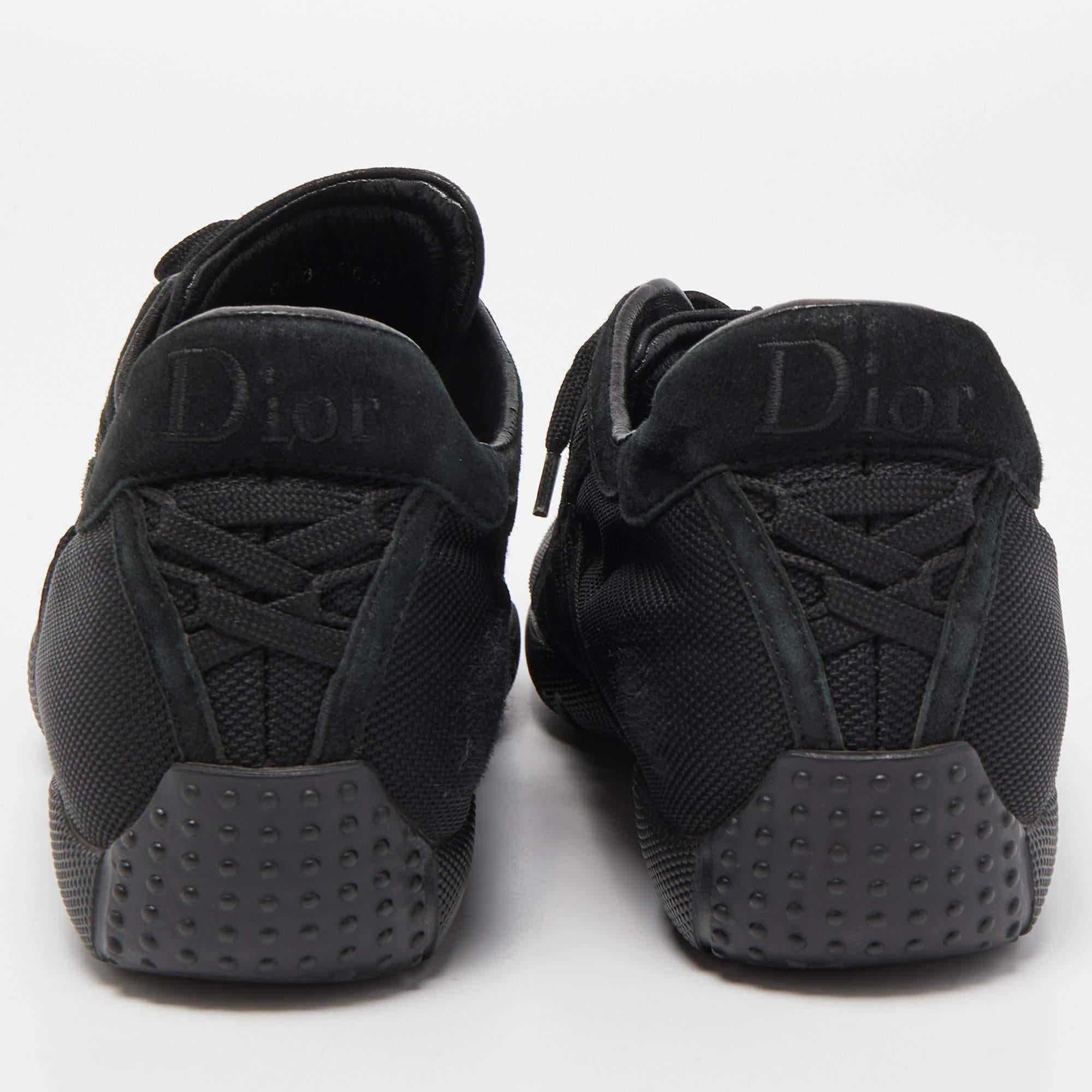 Dior Black Mesh and Suede Lace Up Sneakers Size 40.5 In Good Condition In Dubai, Al Qouz 2