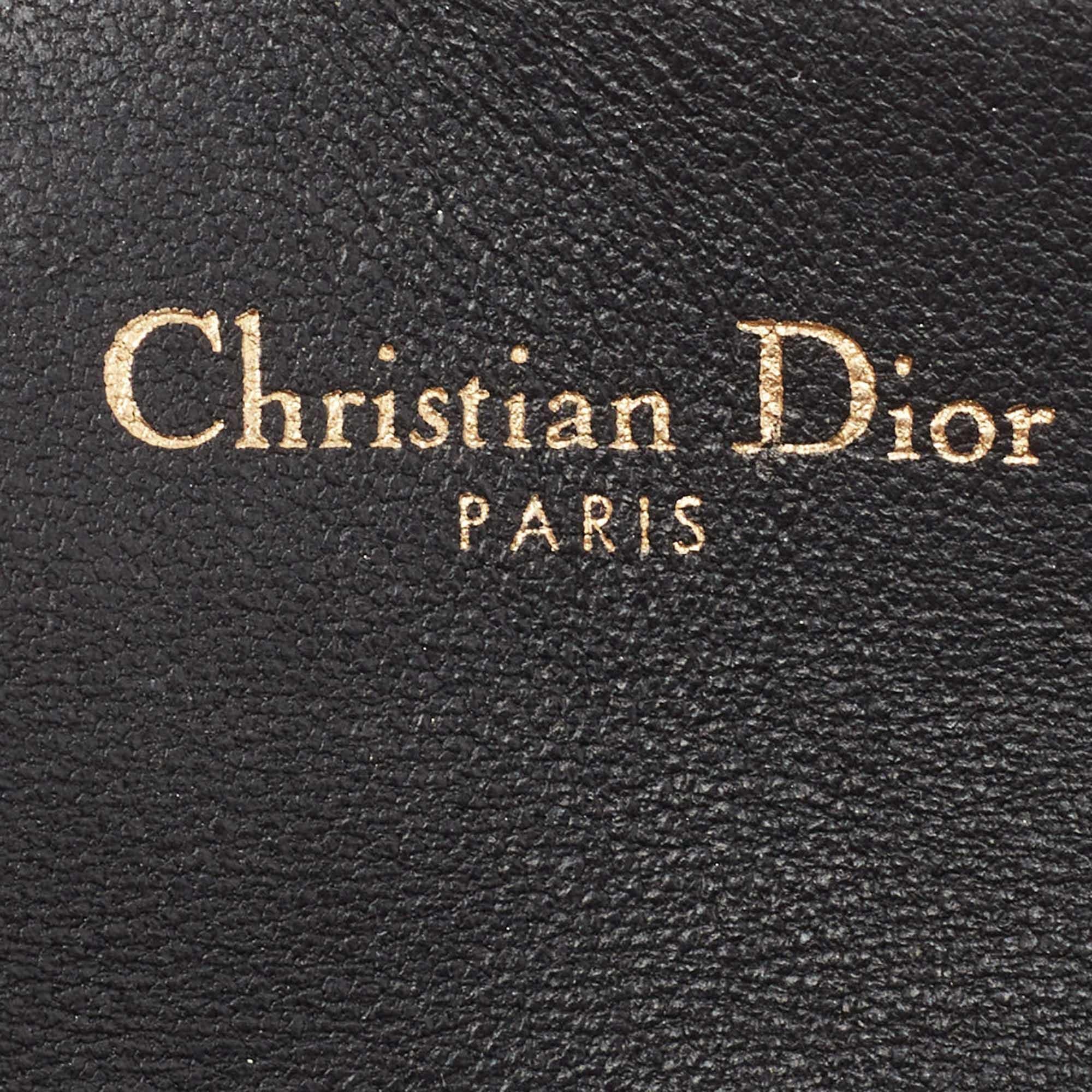 Dior Black Mesh And Suede Trim Baby-D Mary Jane Pumps Size 37 Pour femmes en vente