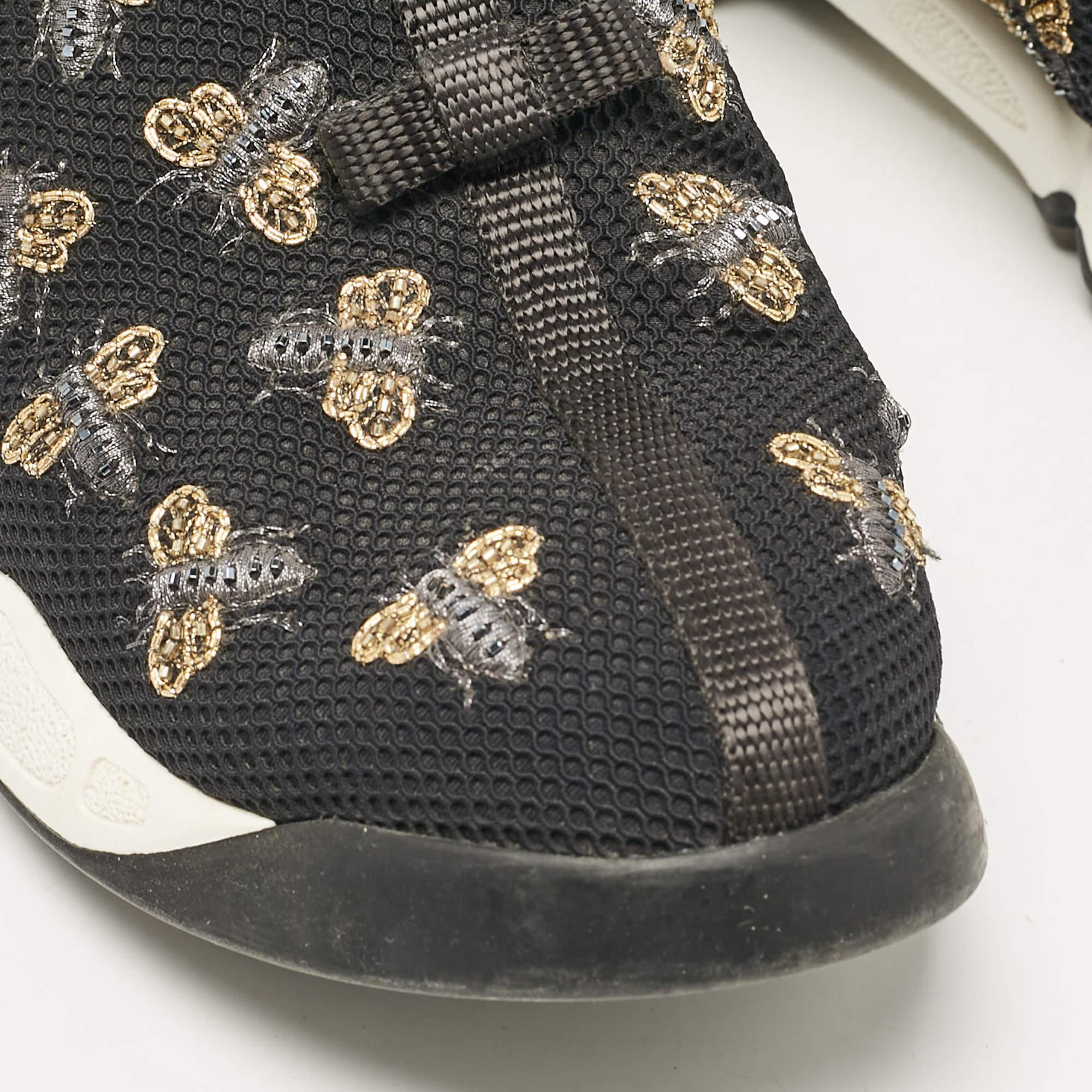 Dior Schwarz Mesh Bienen verzierte Fusion Slip On Turnschuhe Größe 38,5 im Angebot 3