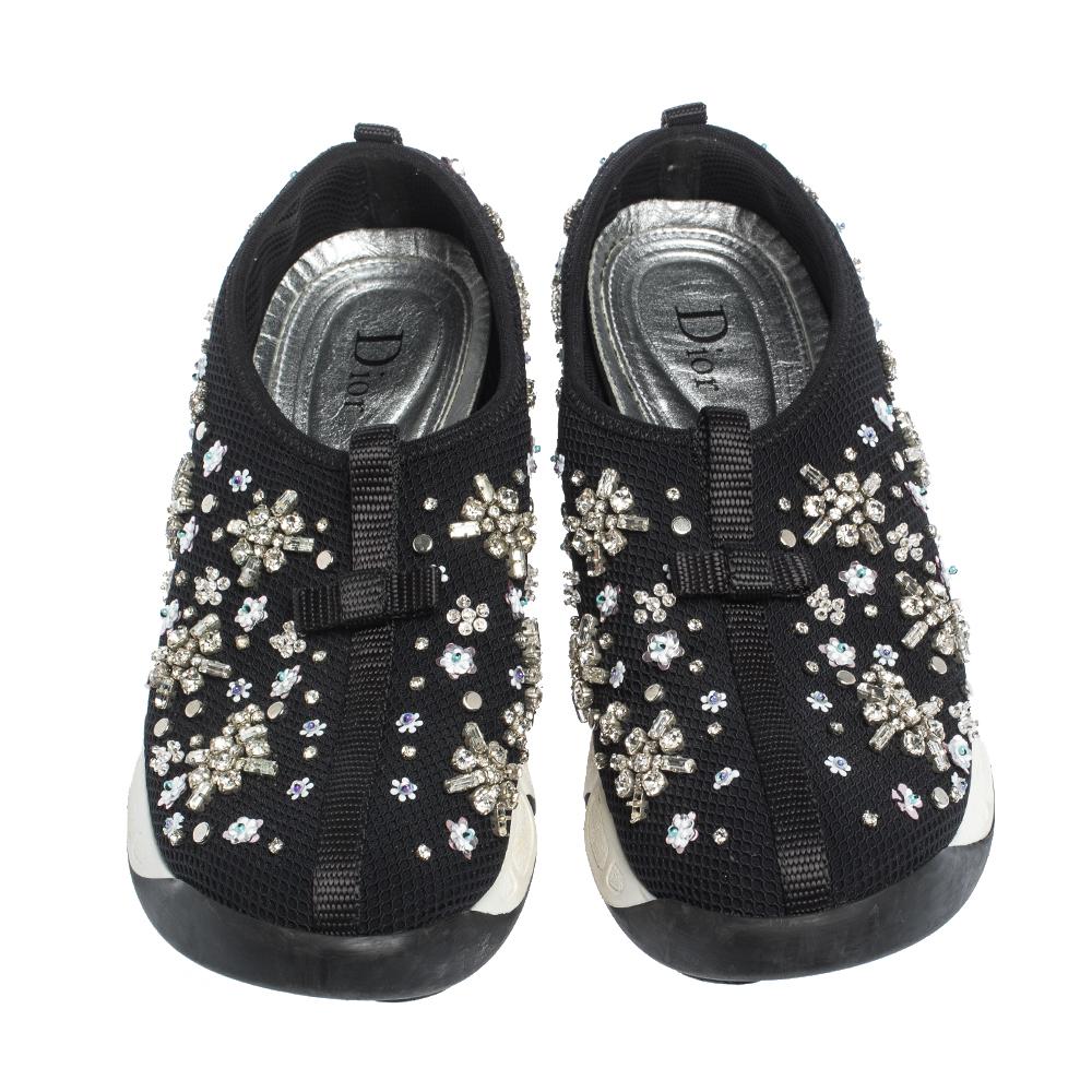 Dior Black Mesh Fusion Crystal Embellished Slip On Sneakers Size 37.5 In Good Condition In Dubai, Al Qouz 2