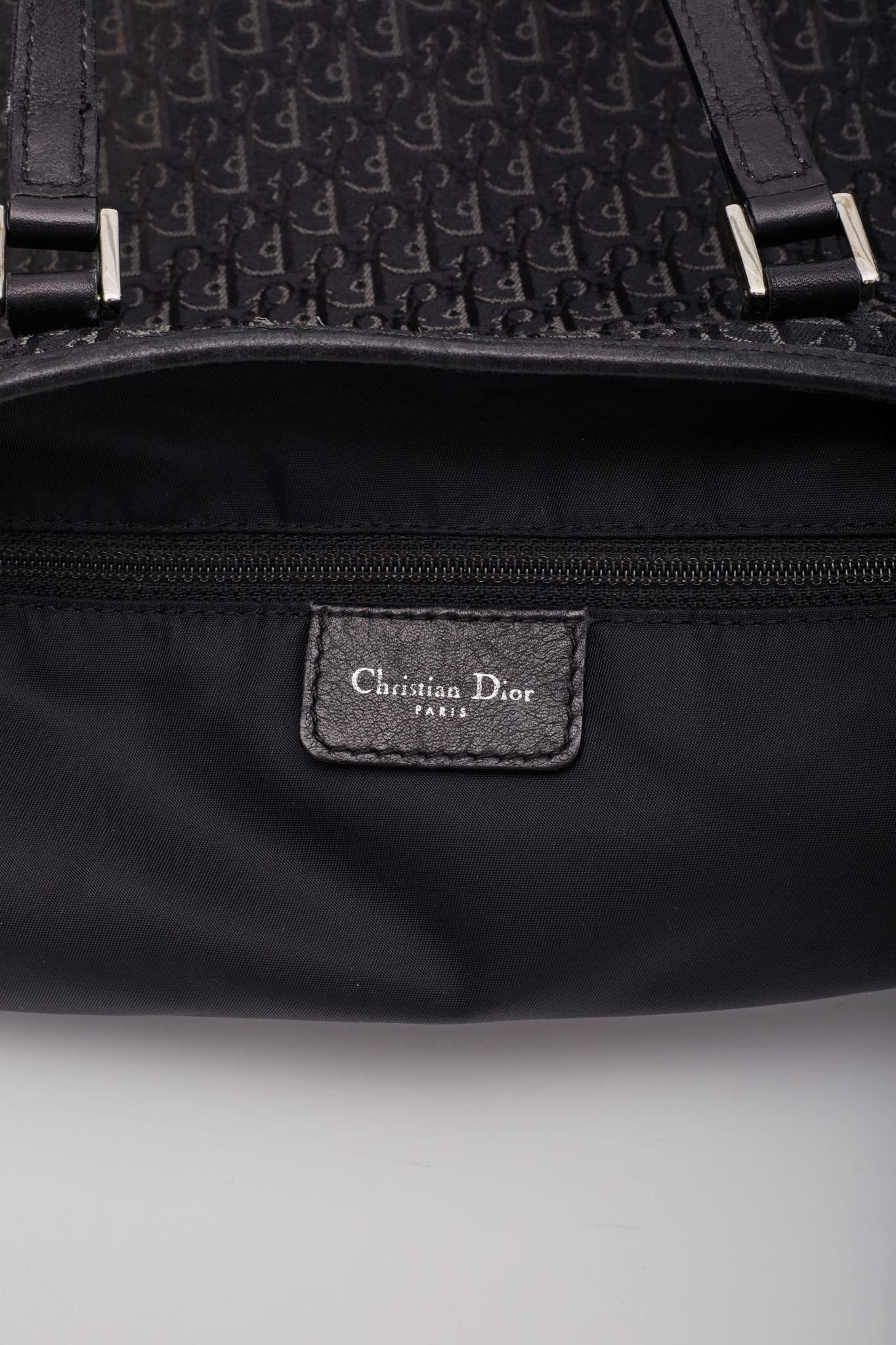 Dior Schwarze Monogramm Diorissimo Tote Bag mit Monogramm im Angebot 6