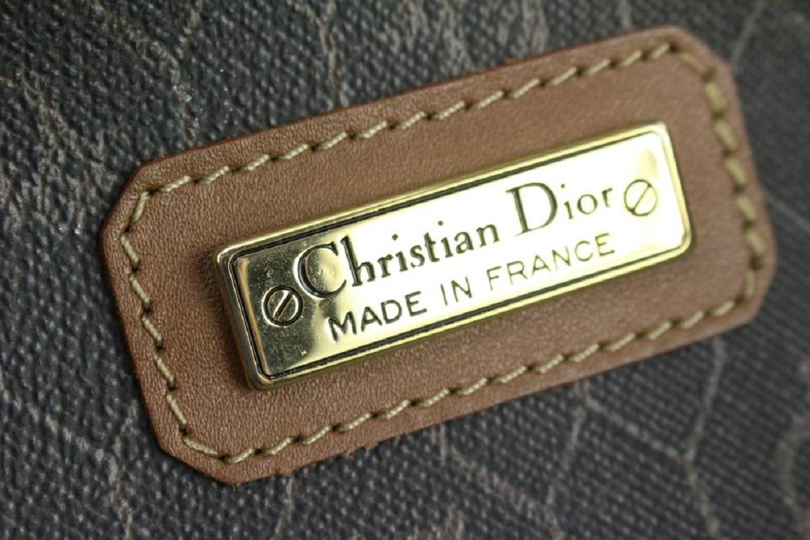 capricorn dior wallet