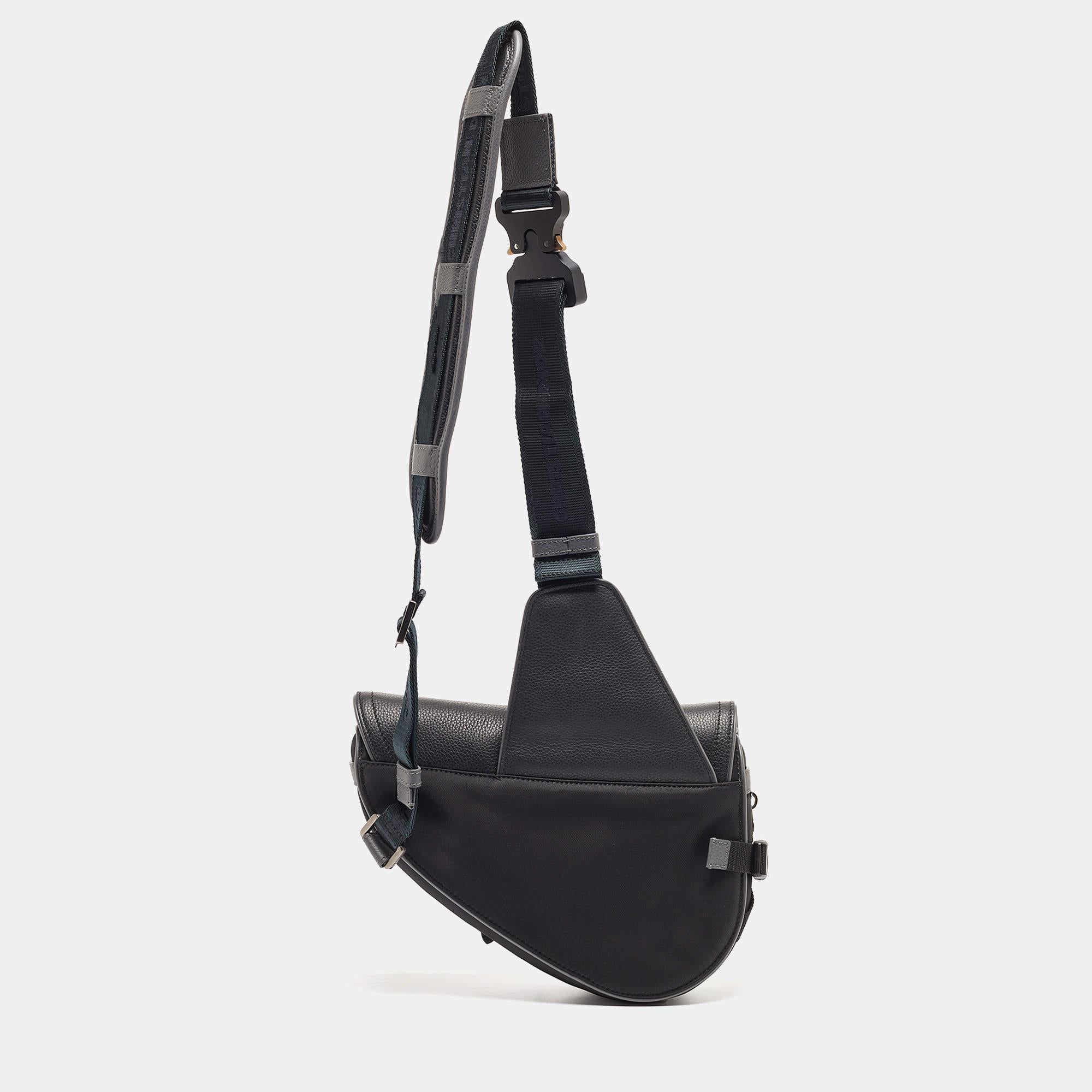 Crafted from premium materials, its sleek design seamlessly blends functionality with style. Featuring adjustable straps and multiple compartments, the Dior Saddle offers practicality without compromising on sophistication. Ideal for the modern