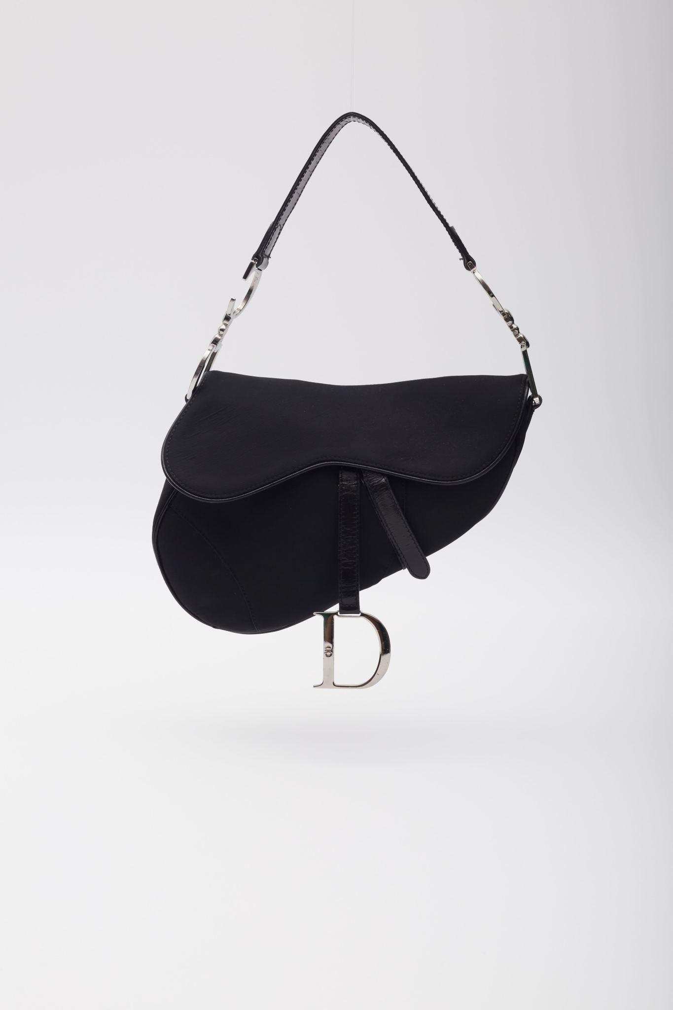 Dior Black Nylon Saddle Bag In Good Condition For Sale In Montreal, Quebec