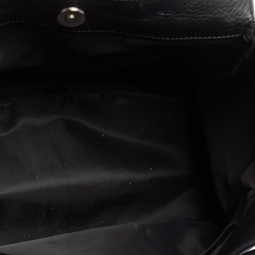 Schwarze Dior-Tragetasche aus Segeltuch und Leder, Street Chic 6