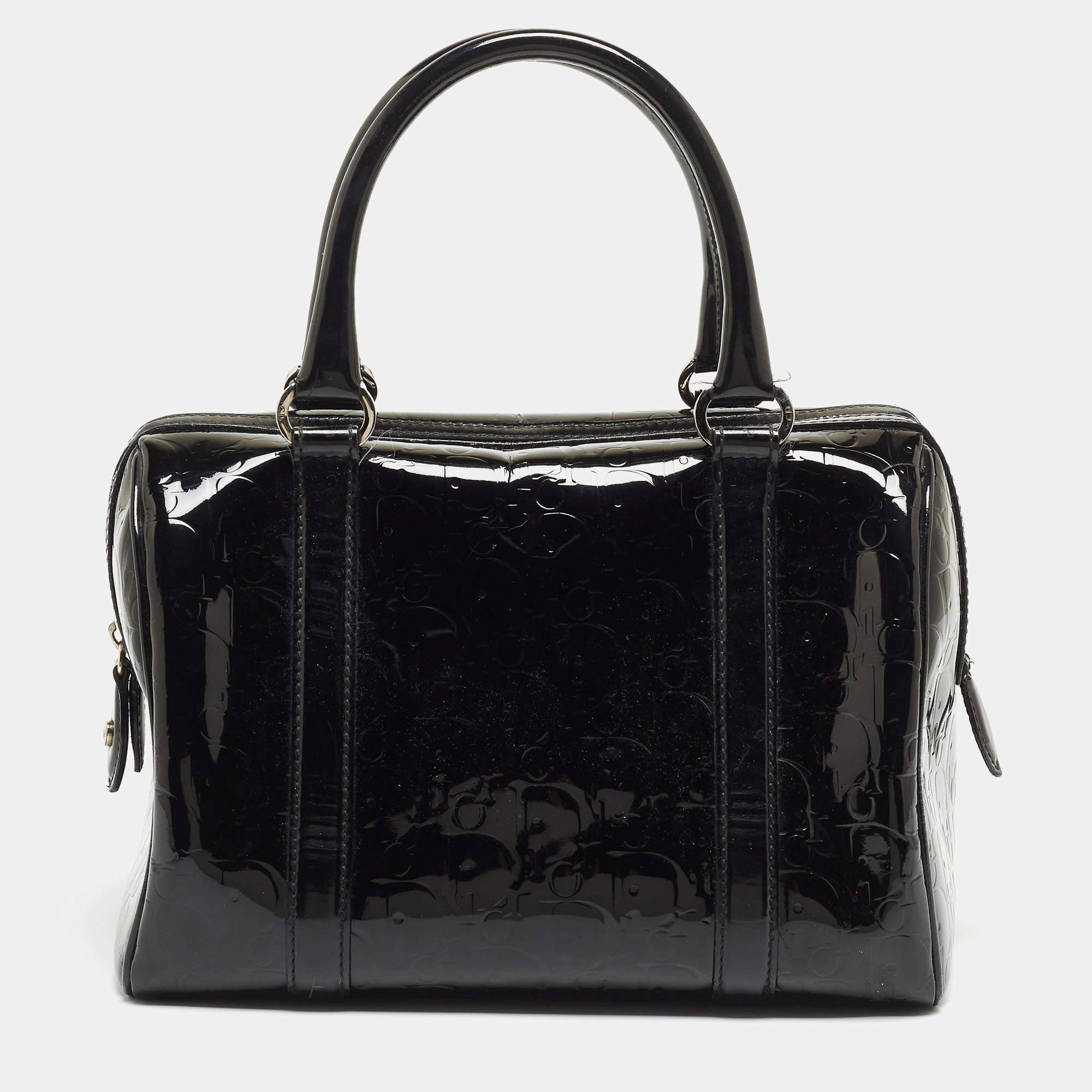 Dior Black Oblique Embossed Patent Leather Boston Bag In Good Condition In Dubai, Al Qouz 2